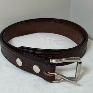Like New Coblentz Made in USA Genuine Leather Size 40 Brown Belt Silver Buckle